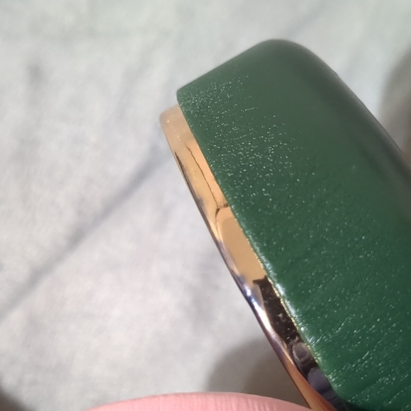 Kate Spade hard eye glasses case in pink & green - Picture 7 of 9